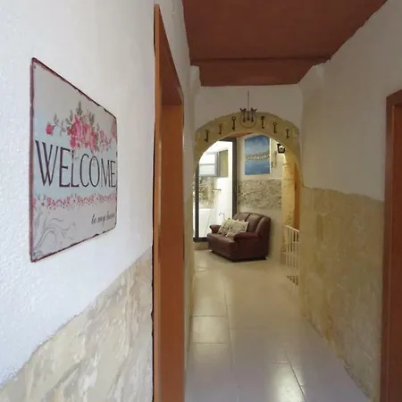 Amelia'S House Of Character Apartment Cospicua Exterior photo