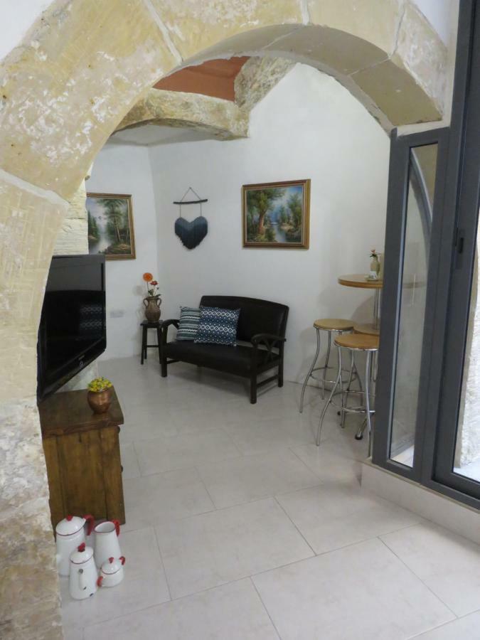 Amelia's House Of Character * Cospicua